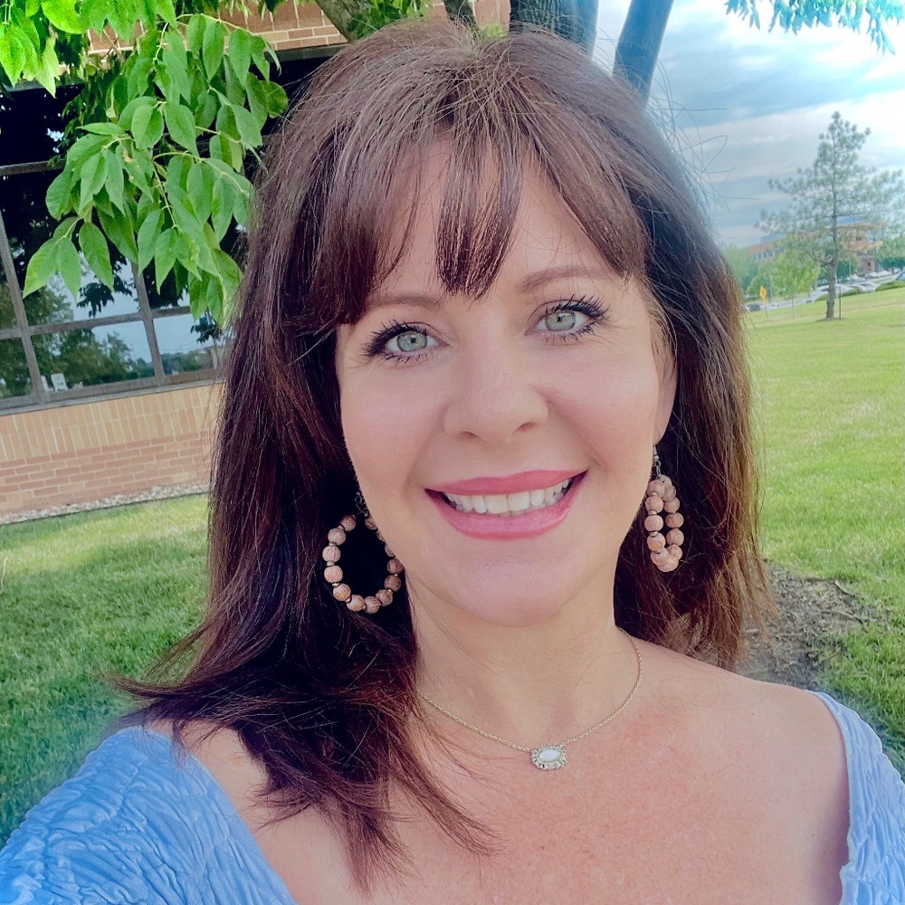 Meet your Posher, Amber